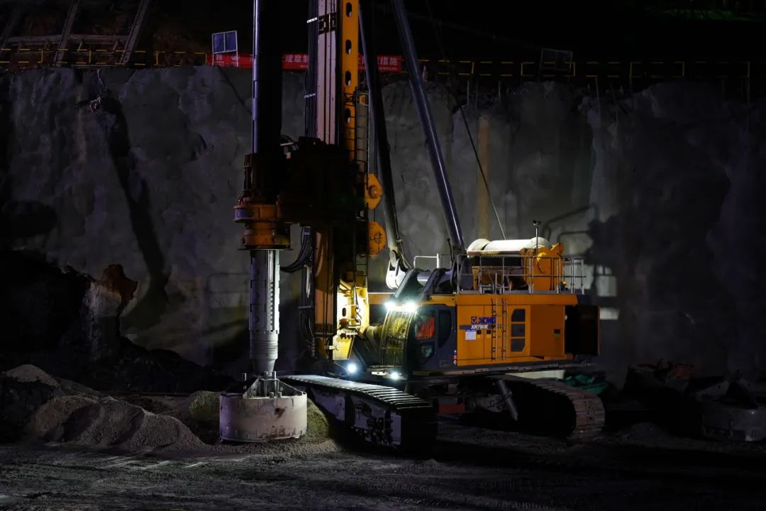 1695864824308296.jpg 4.jpg